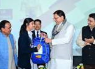 CM Dhami Flags Off 240 Top Students for Bharat Darshan Educational Tour Across India