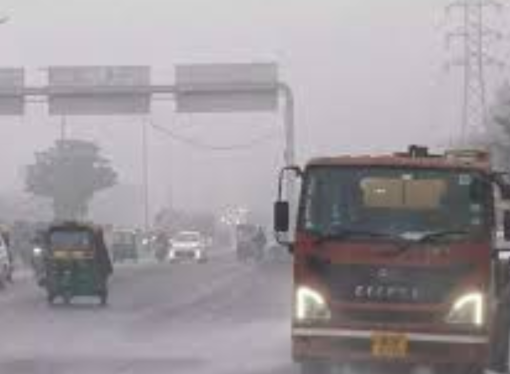 Delhi, Noida, Gurgaon Weather Alert: IMD Issues Snow and Fog Warning Across North India